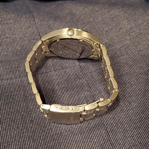 VTG Vintage Men's Guess Watch - Picture 5 of 8